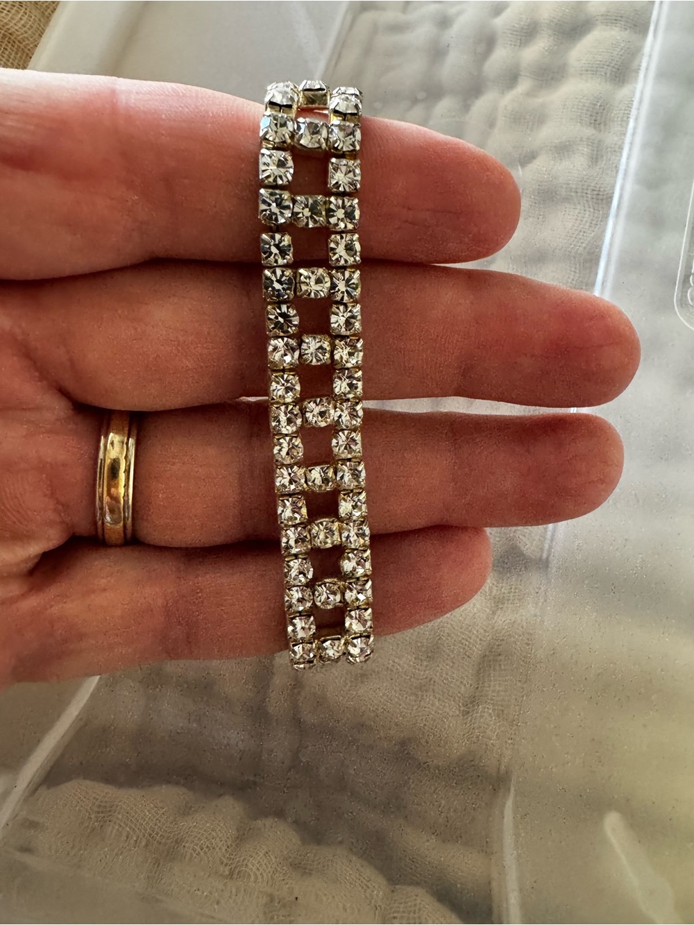 Scentsy Silver-Tone Clear Crystal Open-Link Bracelet